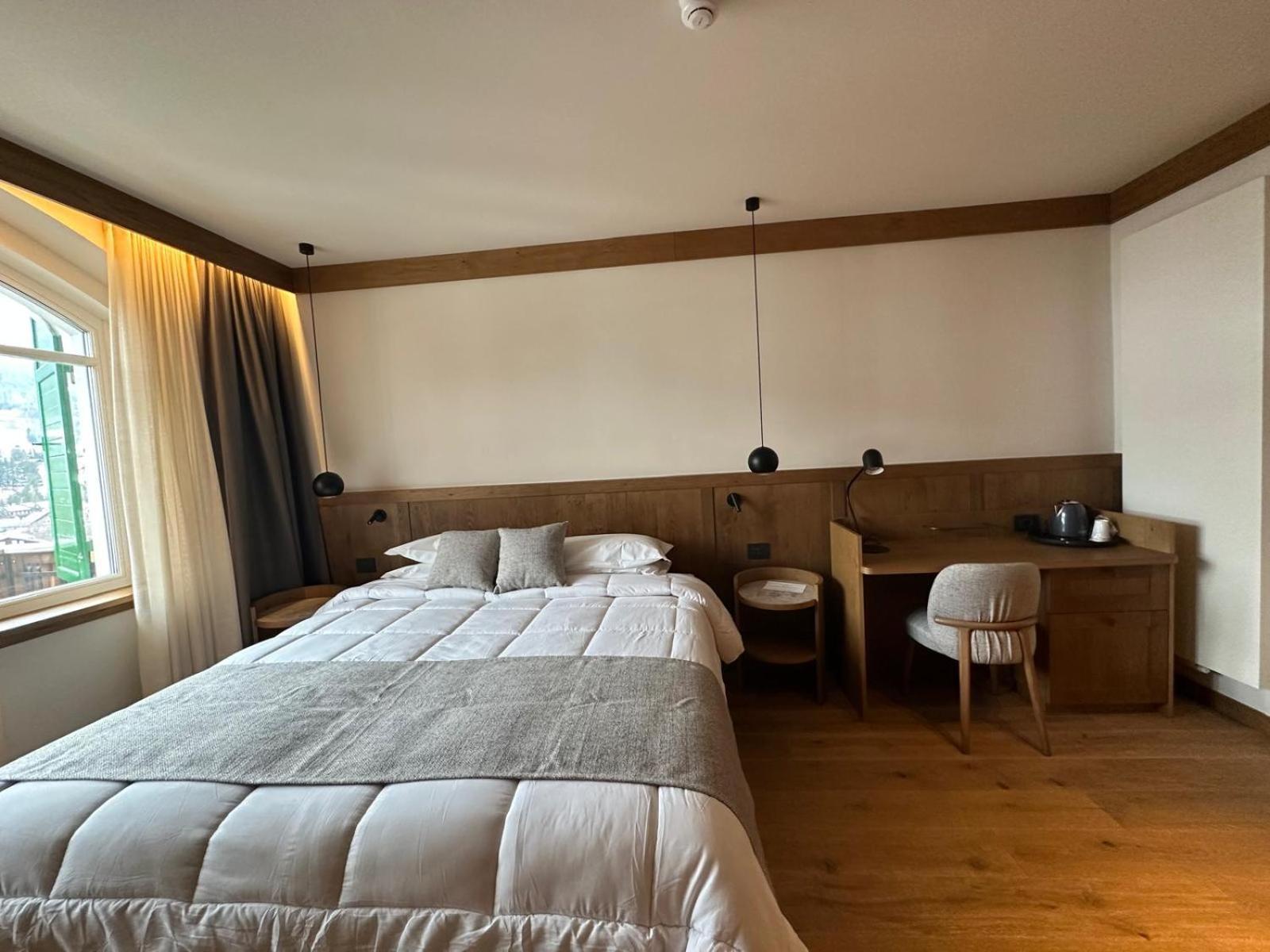 Hotel Serena Cortina Cortina dʼAmpezzo Exterior foto