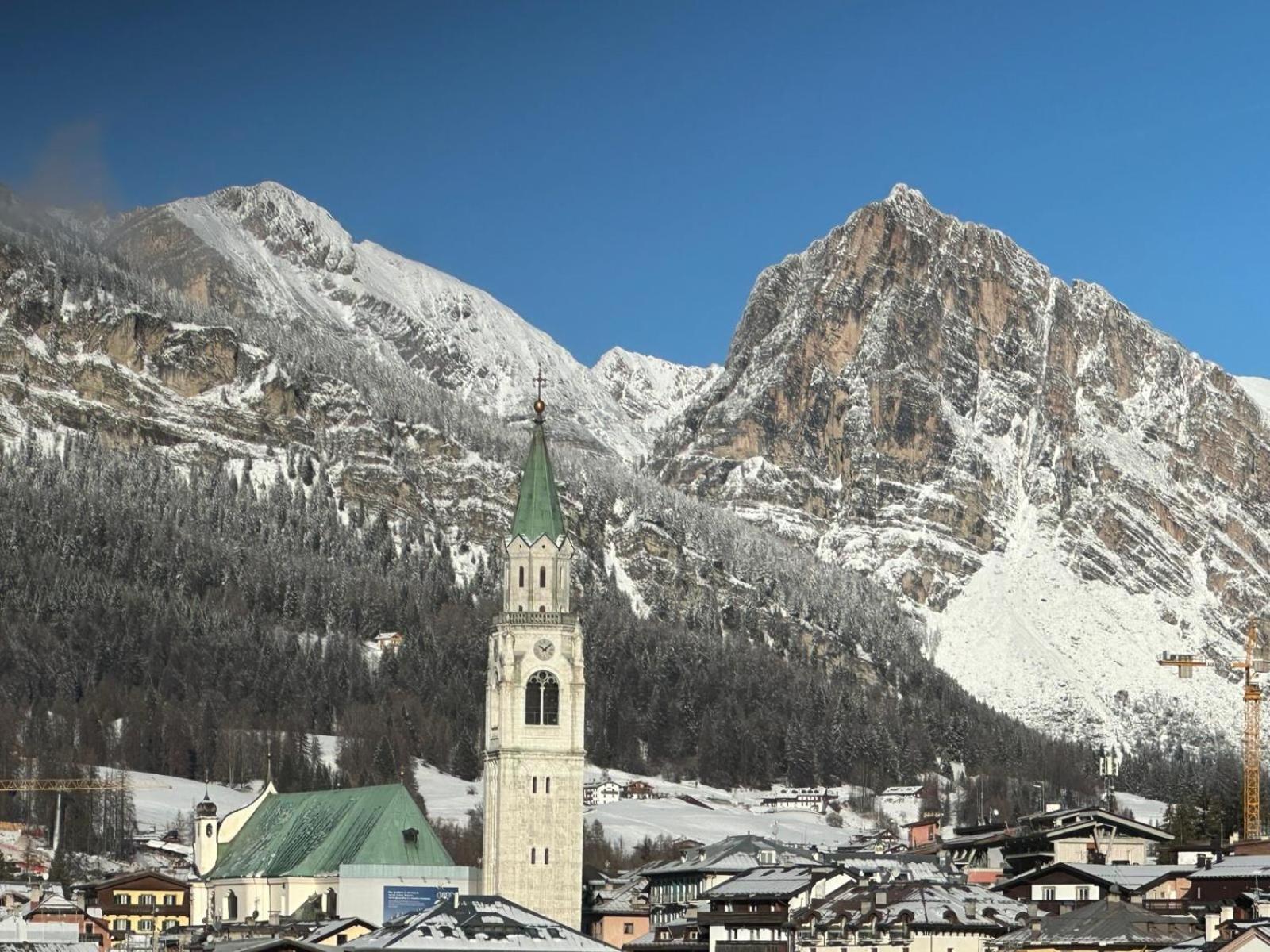 Hotel Serena Cortina Cortina dʼAmpezzo Exterior foto